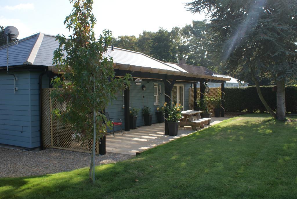 Tirah Guest House Aldeburgh Exterior photo